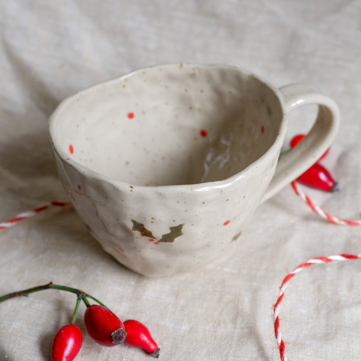 Festive holly Mug