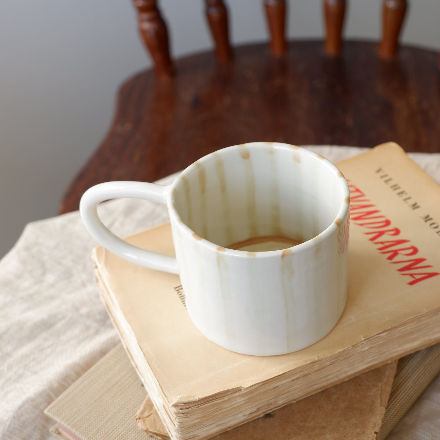 Retro Mug with Stripes made from White Clay