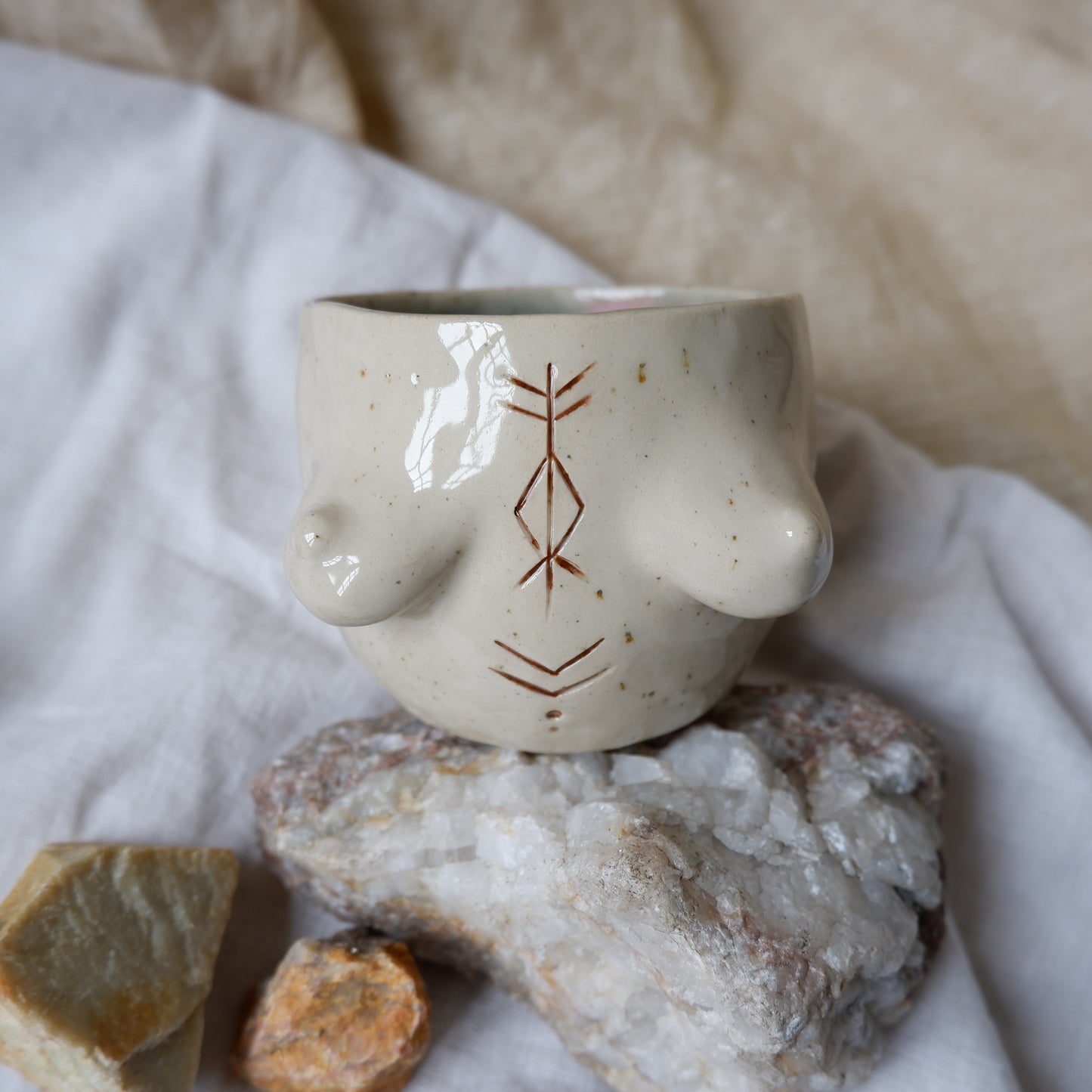Carved tattoo mug with the sky inside