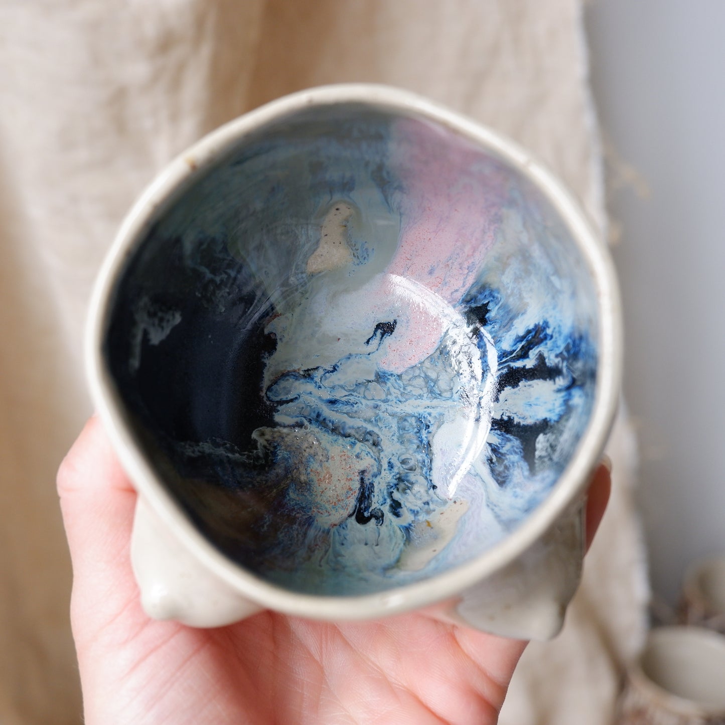 Carved tattoo mug with the sky inside