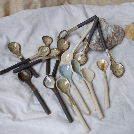 Rooted collection // Brown clay ceramic spoons