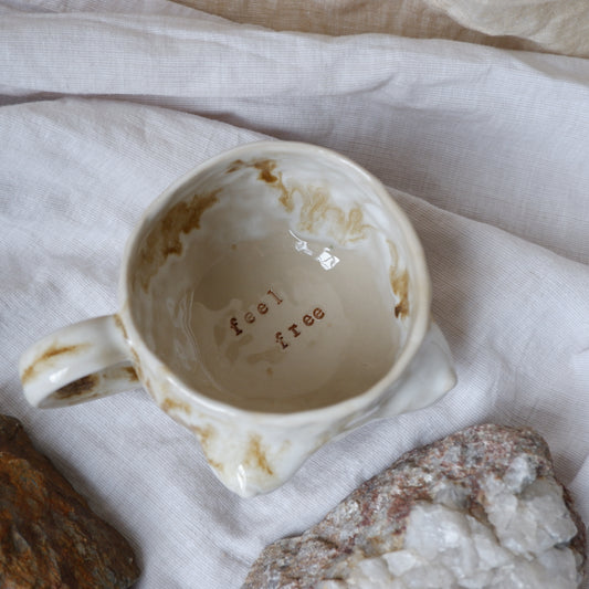 'feel free' Mug