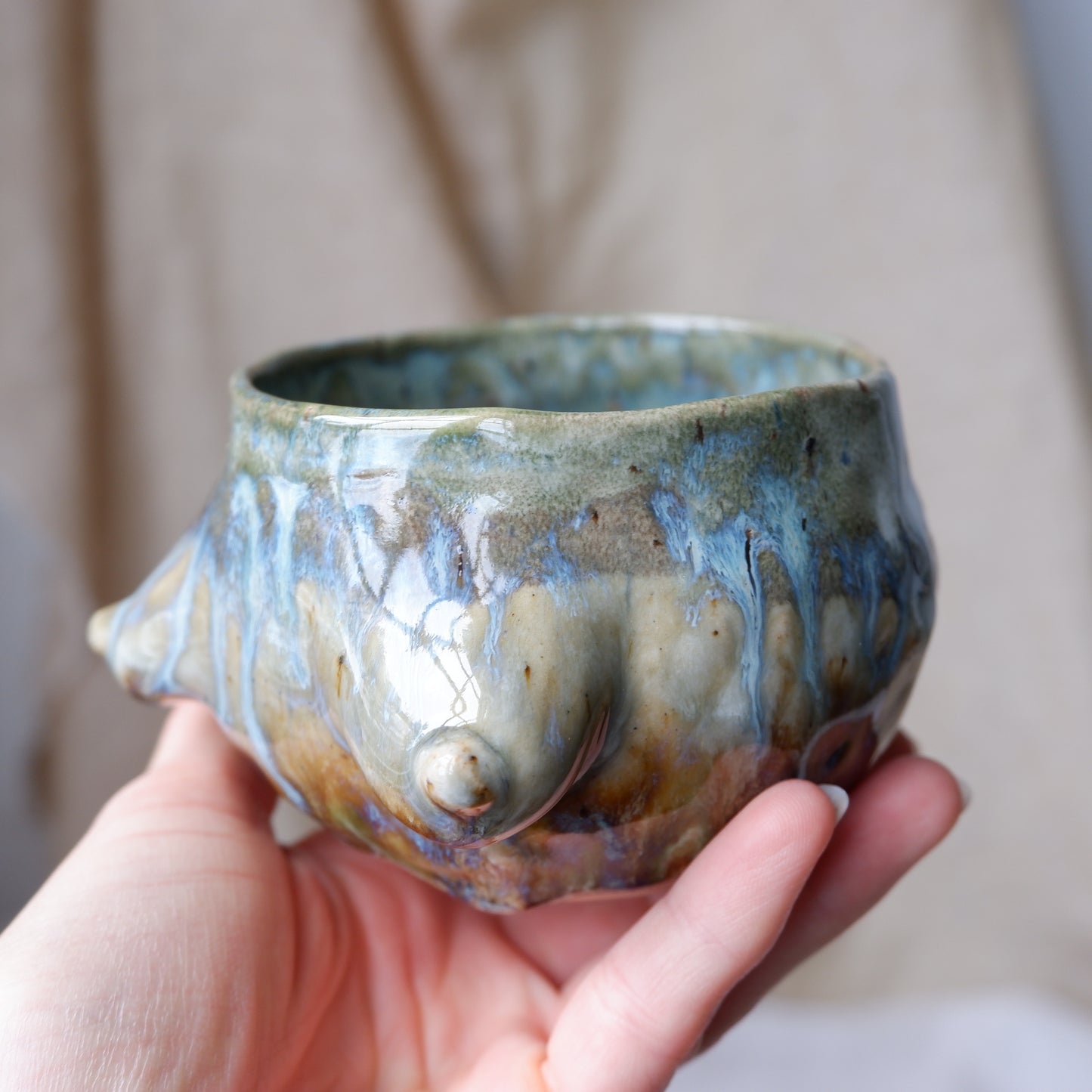 'feel free' colorful Mug