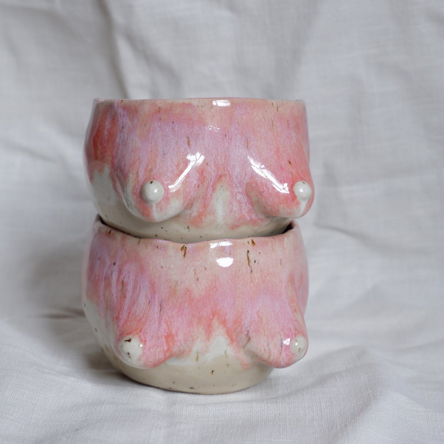 Rosy Mugs / feel free