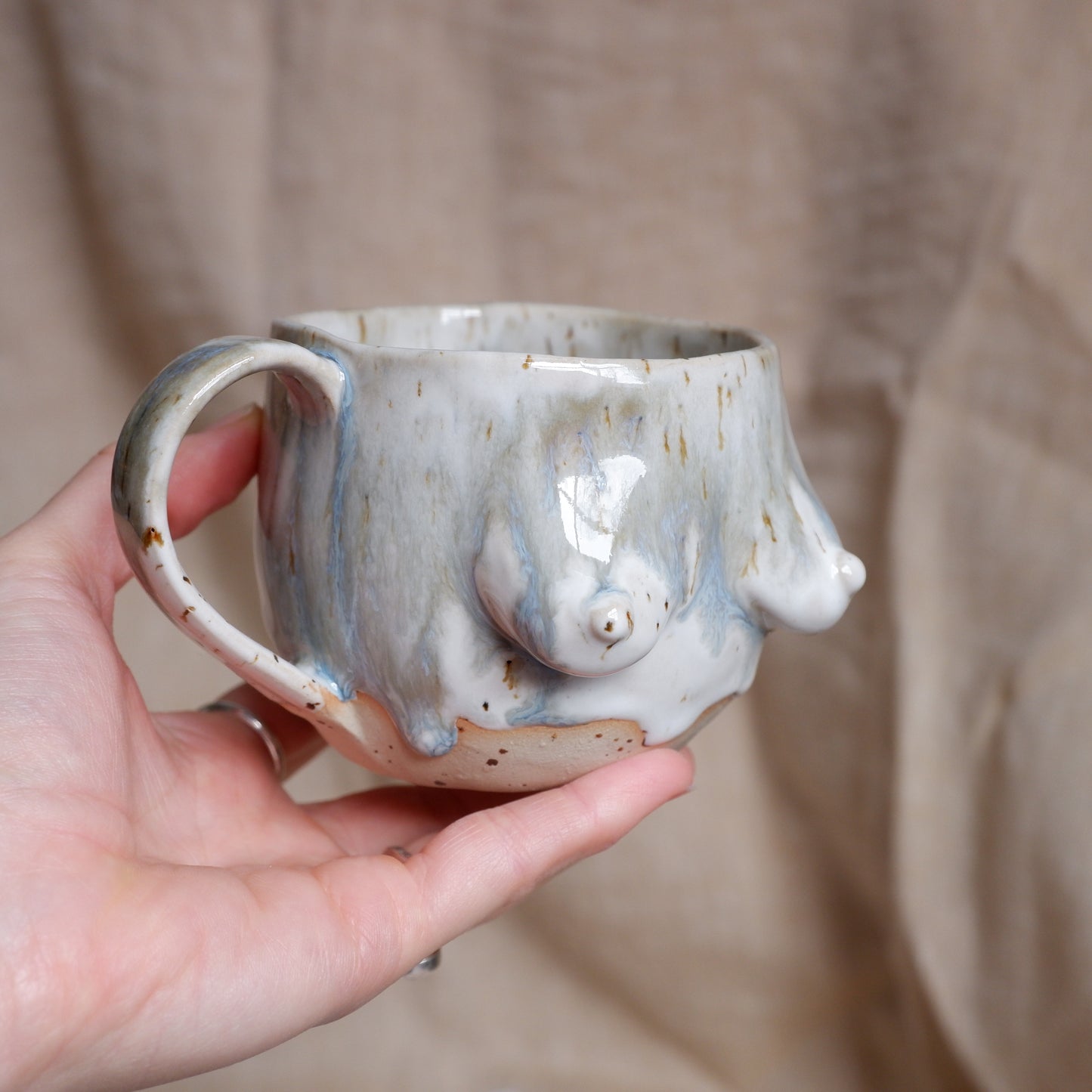 Snowy Lake Mug / smile