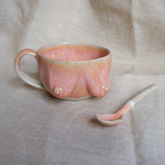 Mug & spoon set in orange