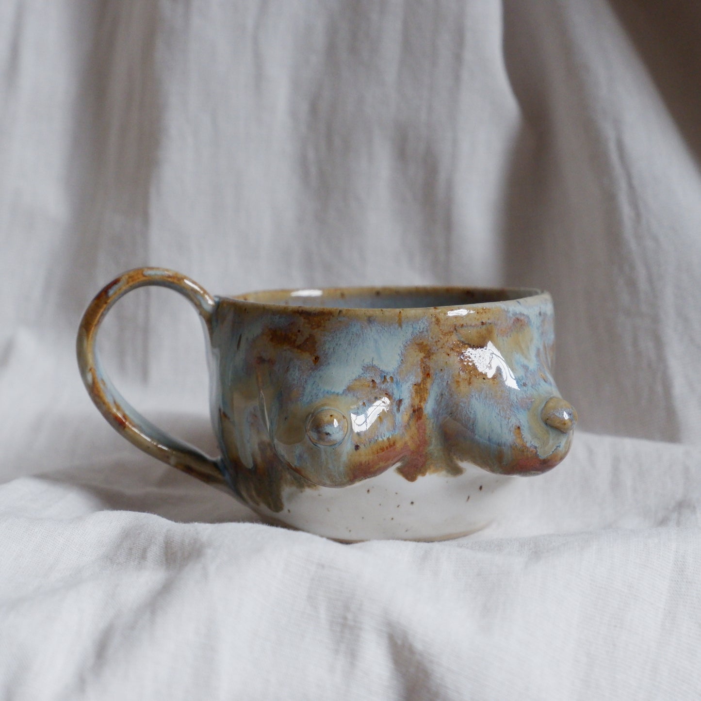 Birdwhisper Mug No8