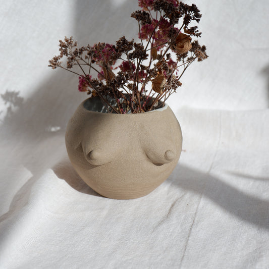Rooted collection / Tiny vase no2