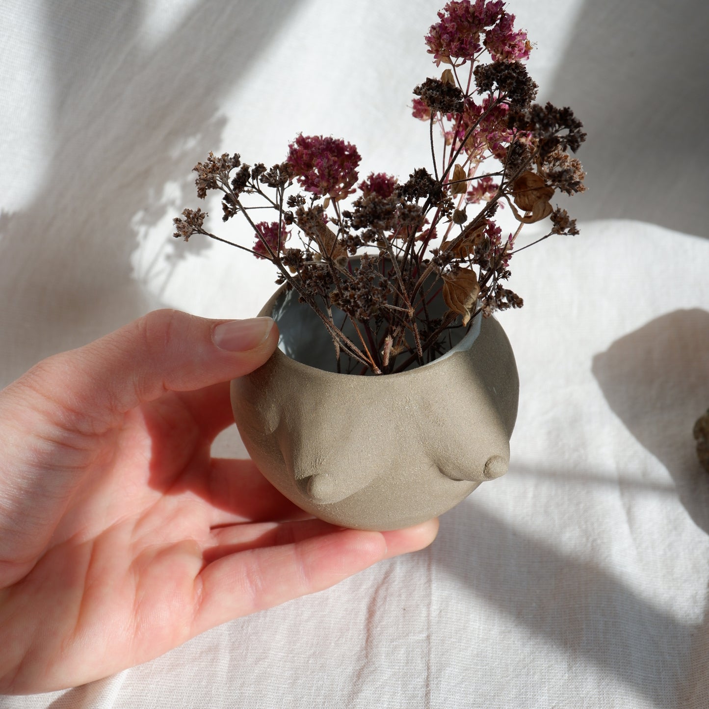 Rooted collection / Tiny vase no2