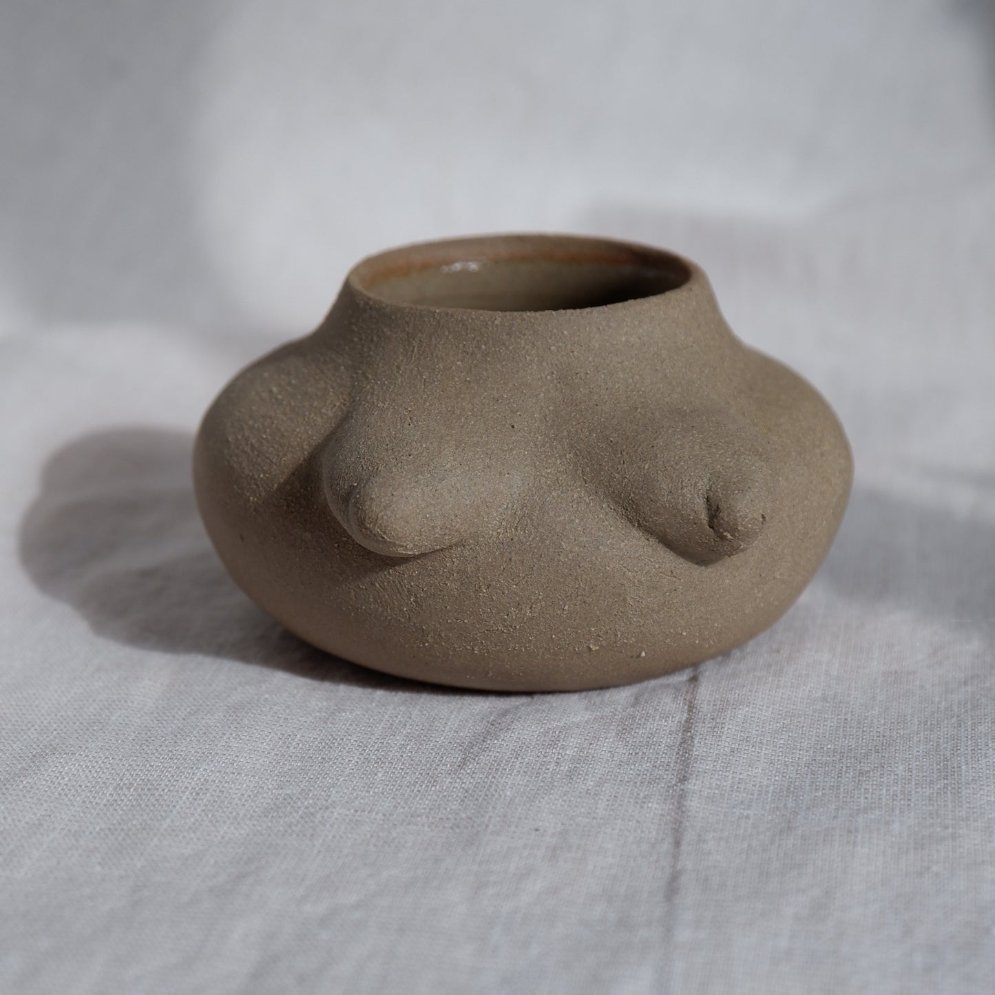 Rooted collection / Tiny vase no1