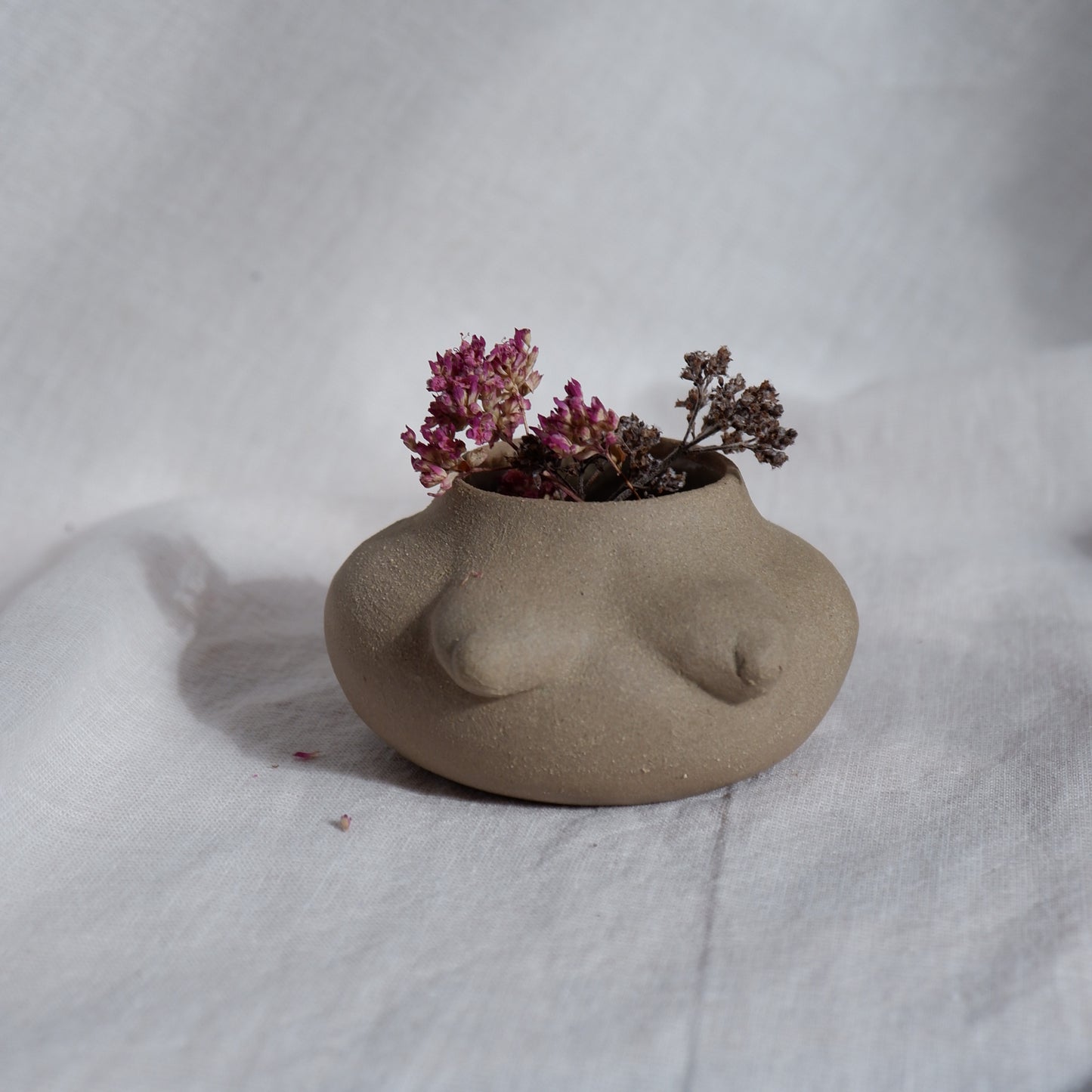 Rooted collection / Tiny vase no1