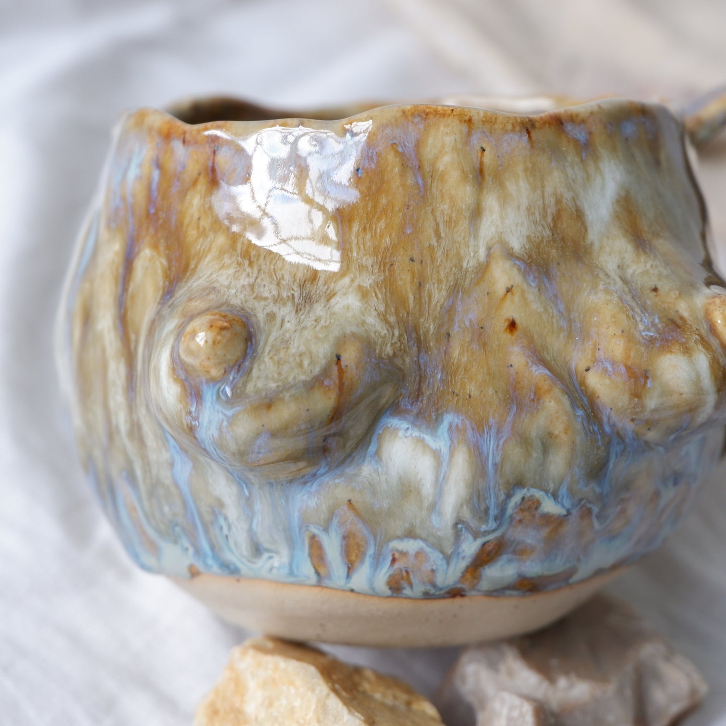 Big Pale Horizon Mug (for left-handed)