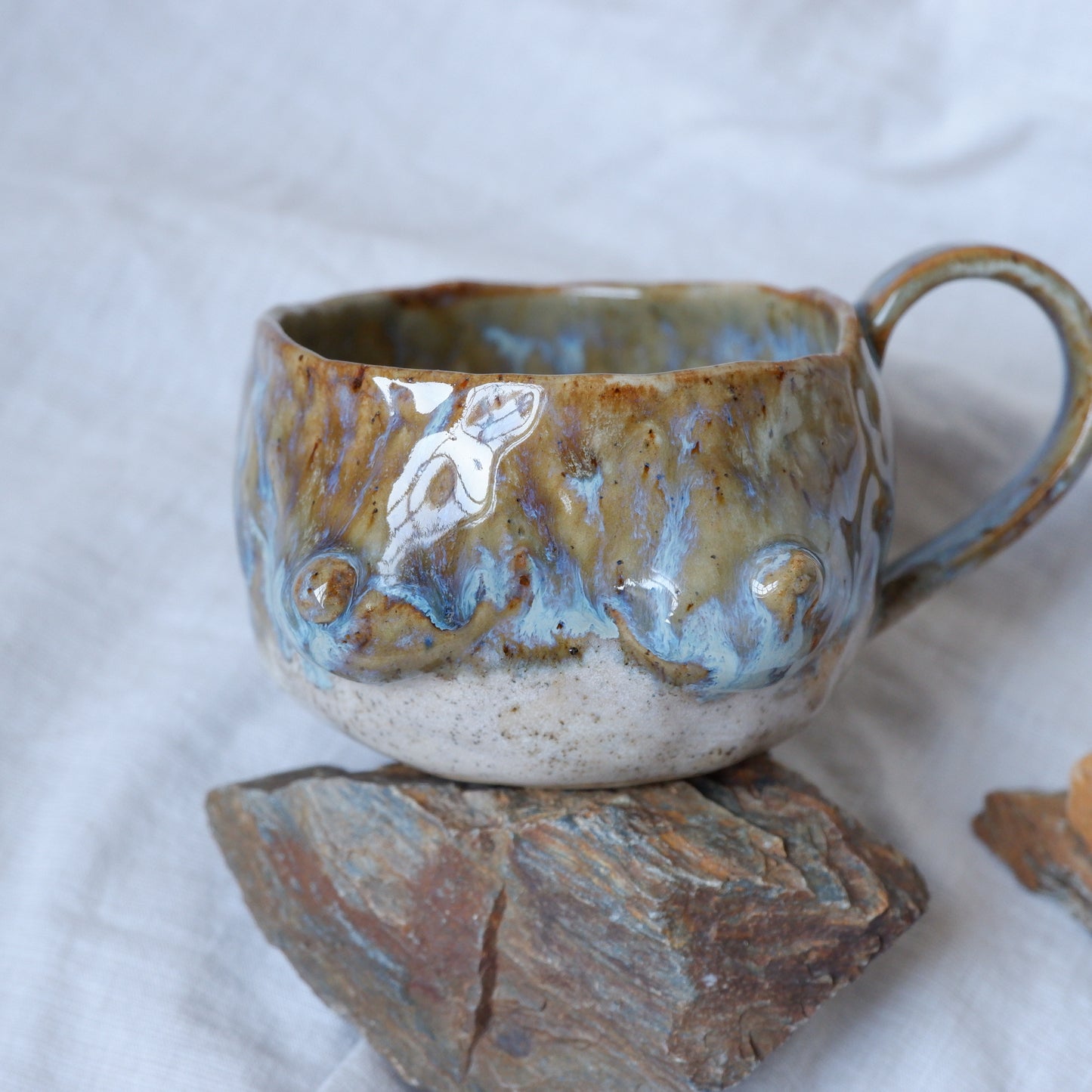'wild' Mug – For left-handed (handle on the right)
