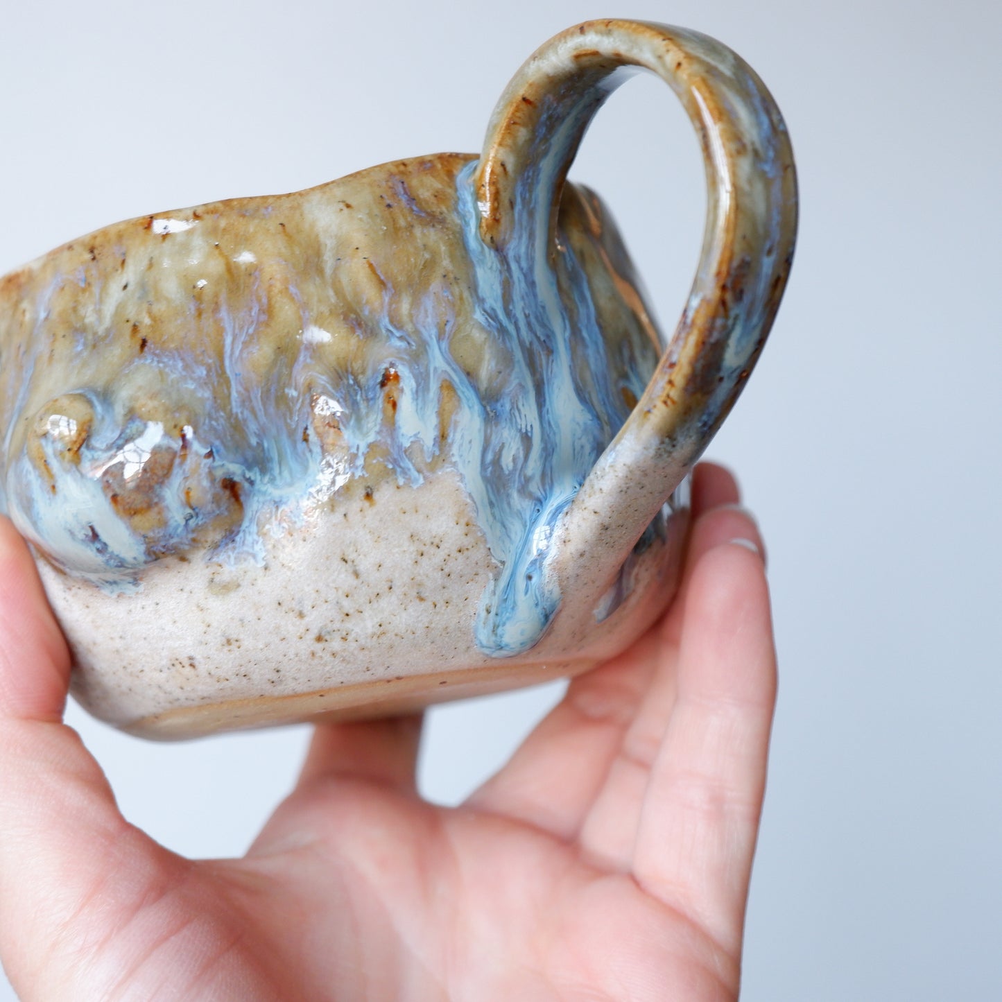 'wild' Mug – For left-handed (handle on the right)