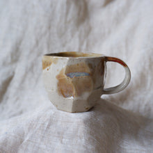 Load image into Gallery viewer, Planina Clay // Ourea cup with autumn colors
