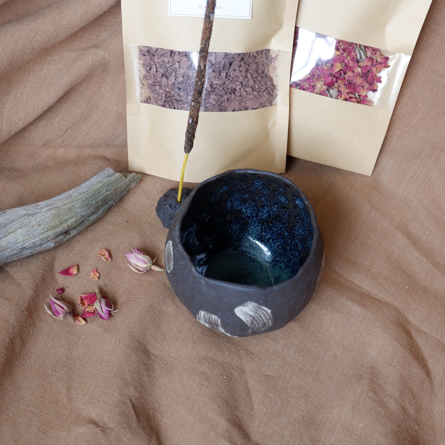 Grounding ritual box