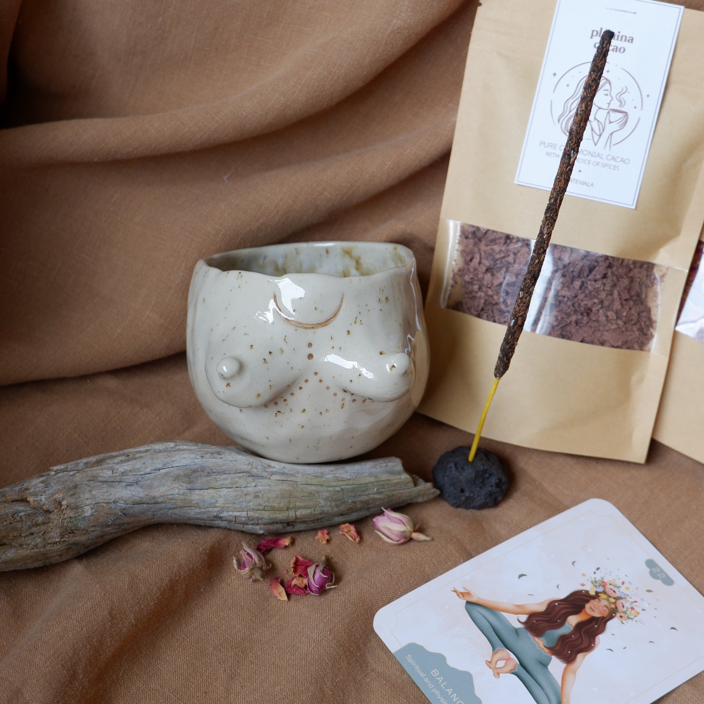 Self love ritual box (beige mug)