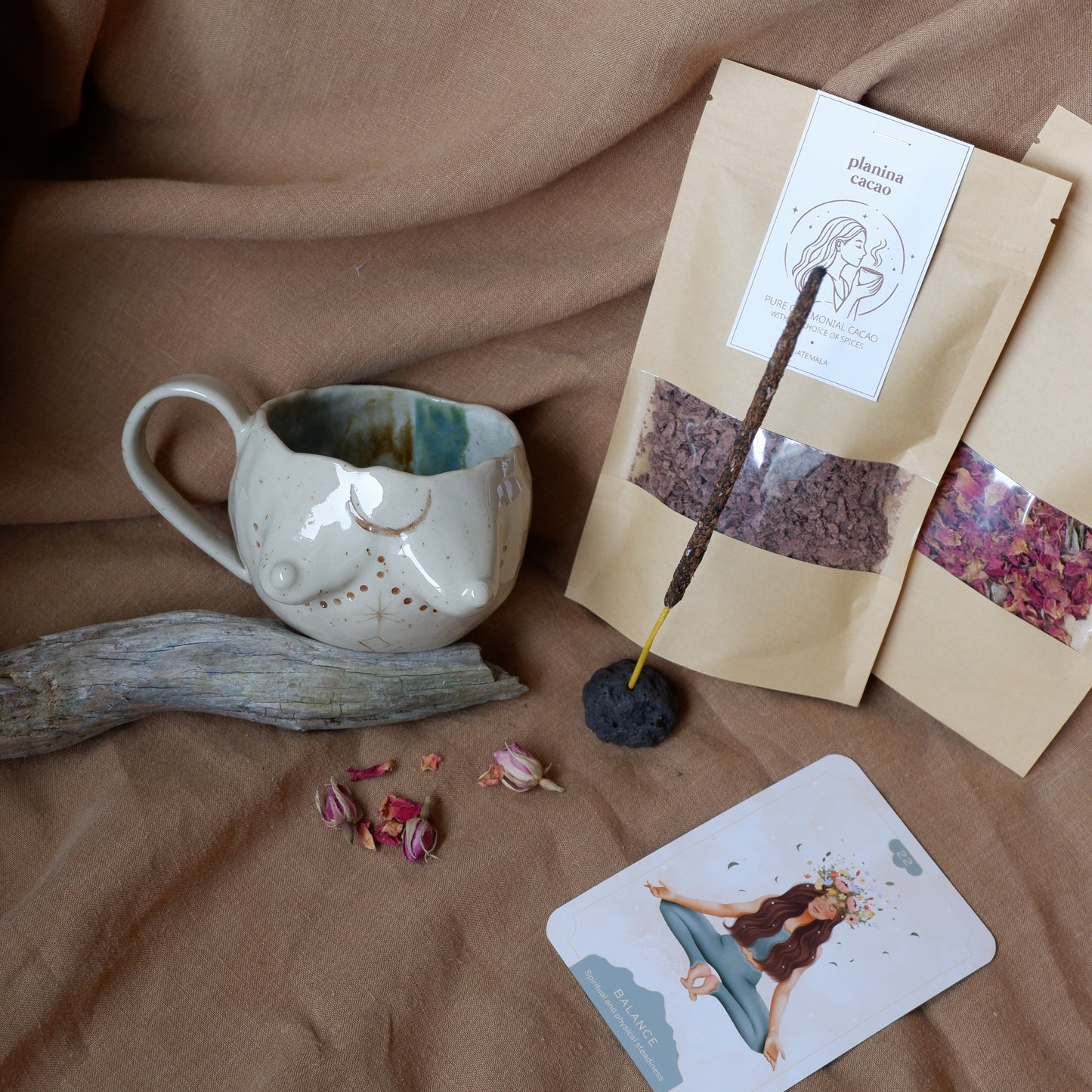 Self love ritual box (beige mug)