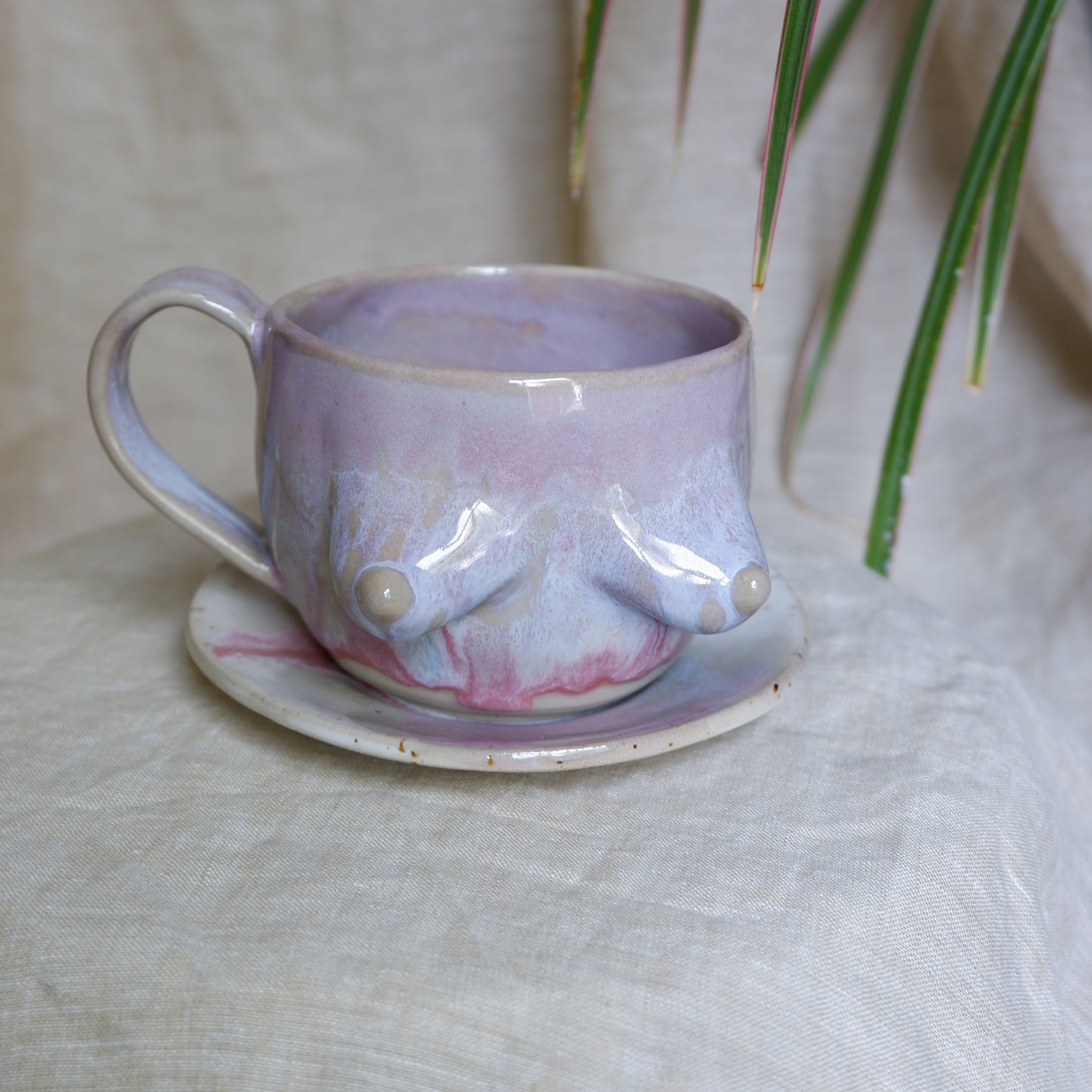 Colorful saucer no1