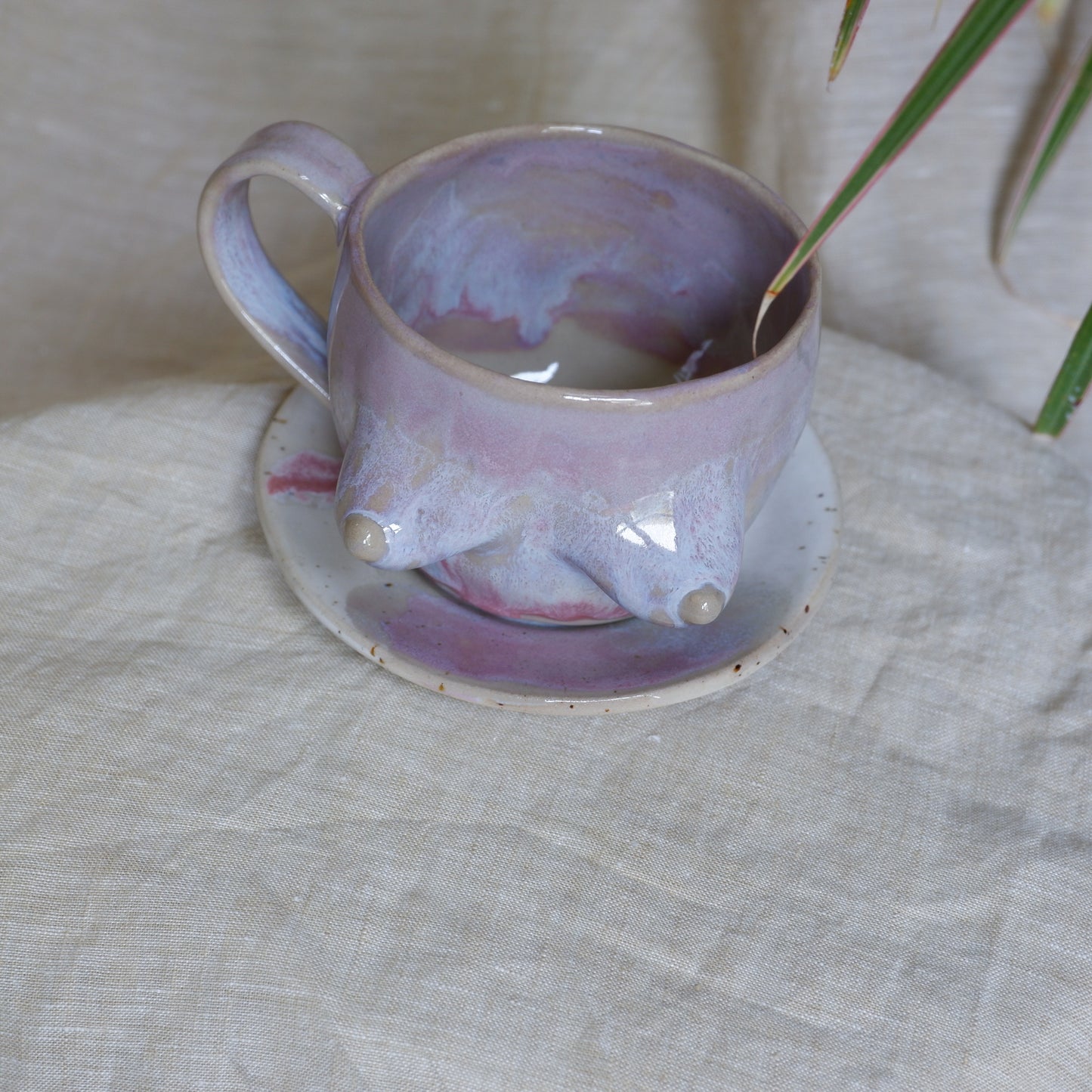 Colorful saucer no1