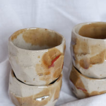 Load image into Gallery viewer, Planina Clay // Ourea cups with autumn colors and red details
