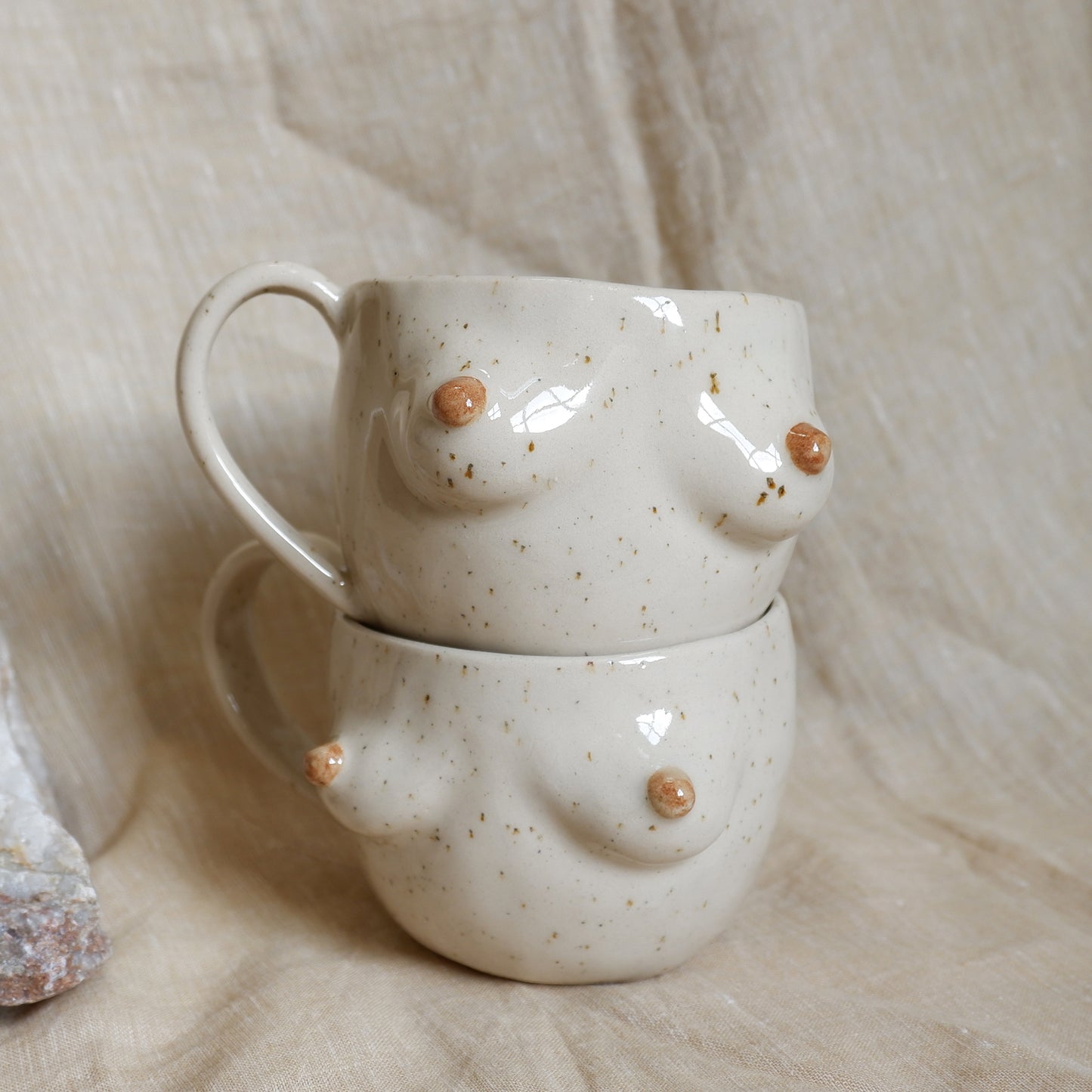 The Surprise Mug / with a handle and light brown 🤎 🤎