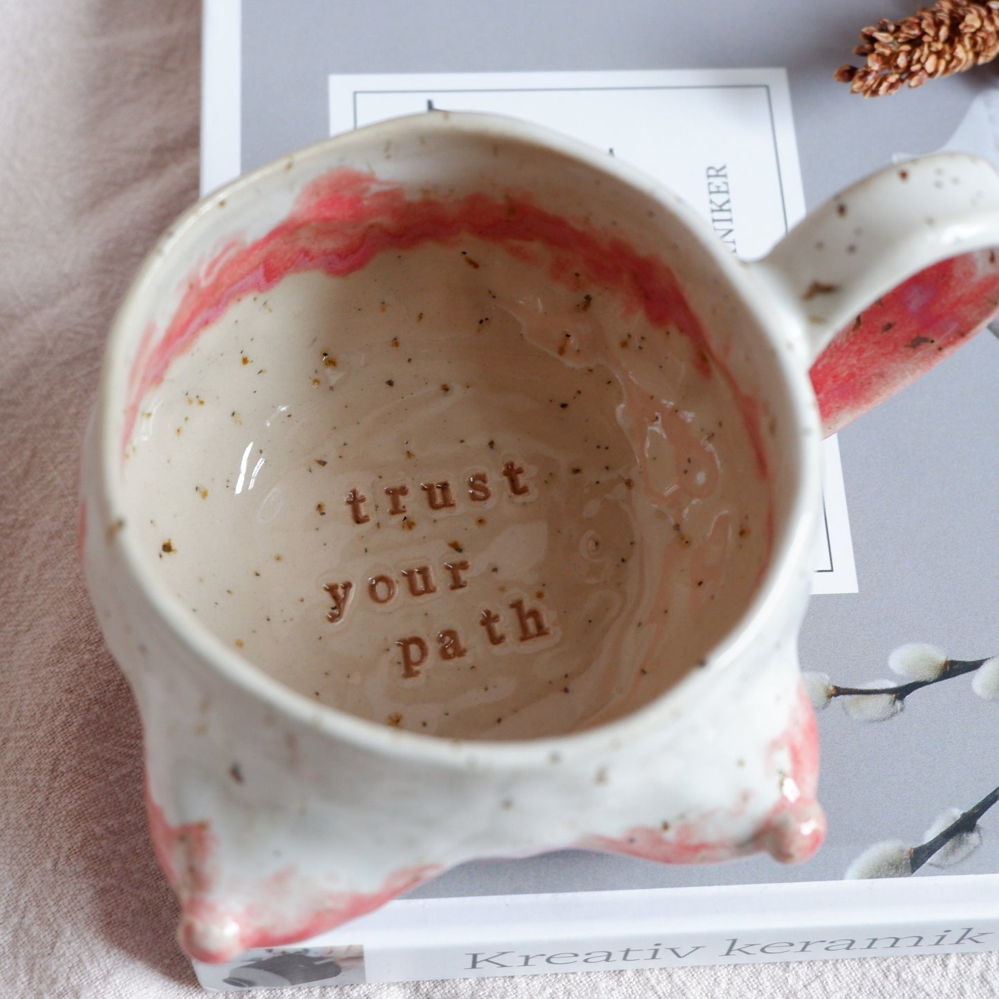 Rose Glow Mug / trust your path (for left-handed)