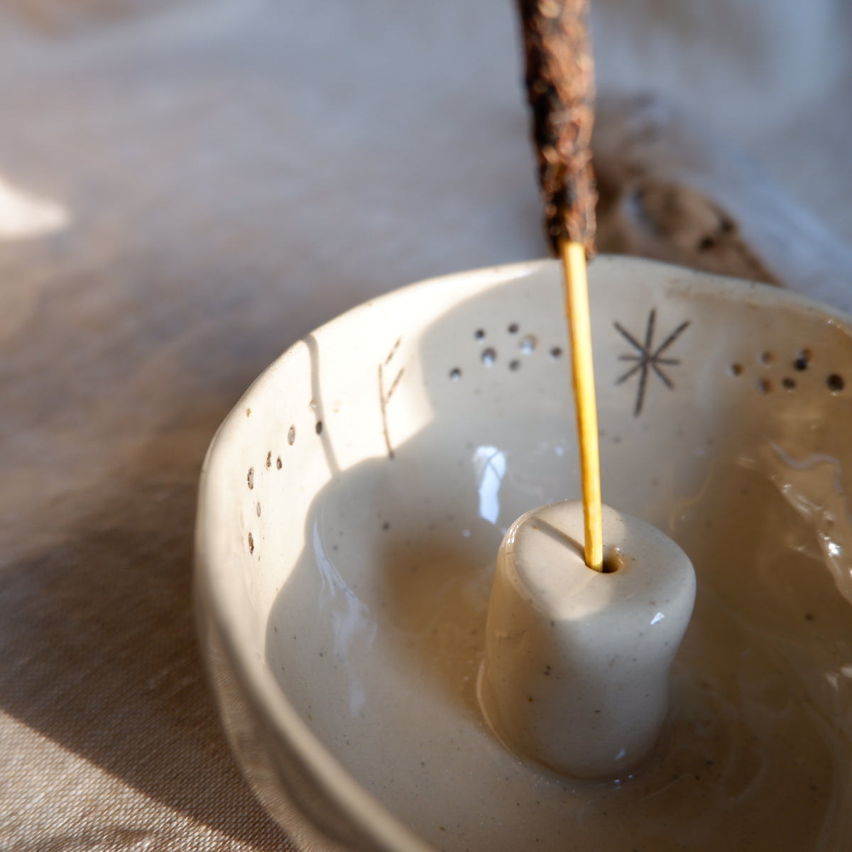 Incense stick bowl no6