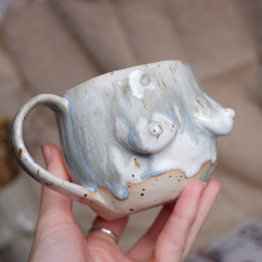 Snowy Lake Mug / smile