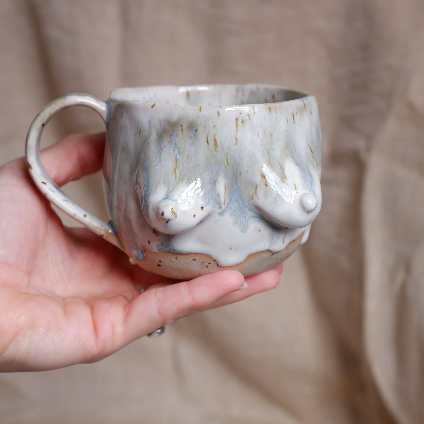 Snowy Lake Mug / smile