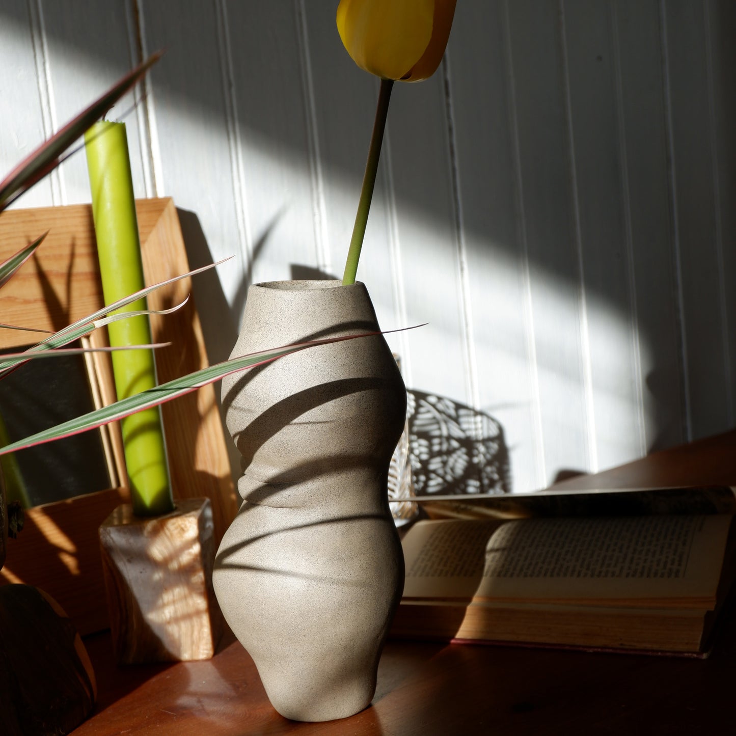 Sculptural vase Woman in Gray