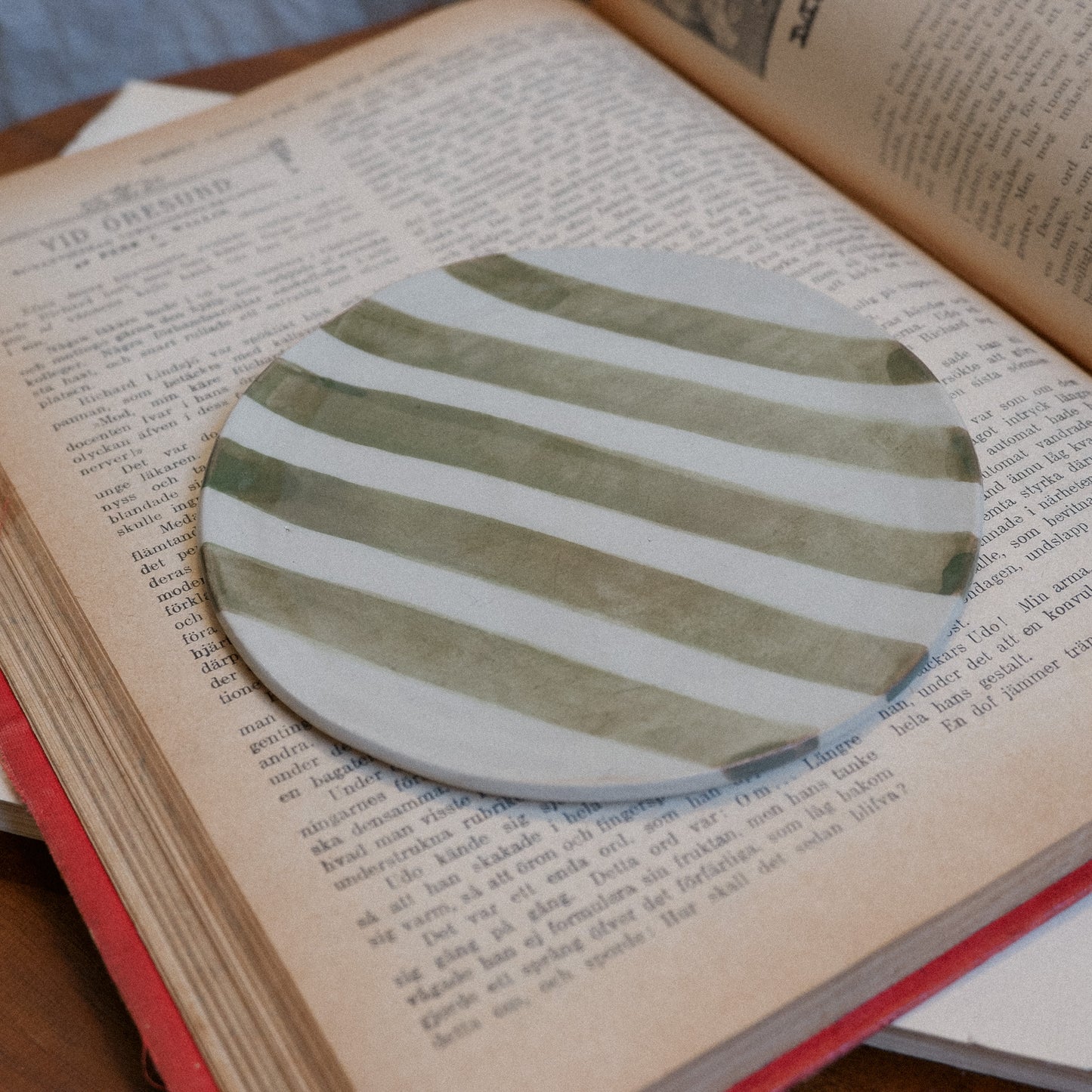 Vintage collection / saucer V