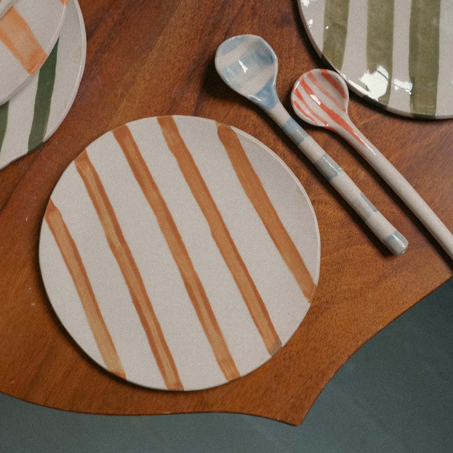 Vintage collection / saucer VI