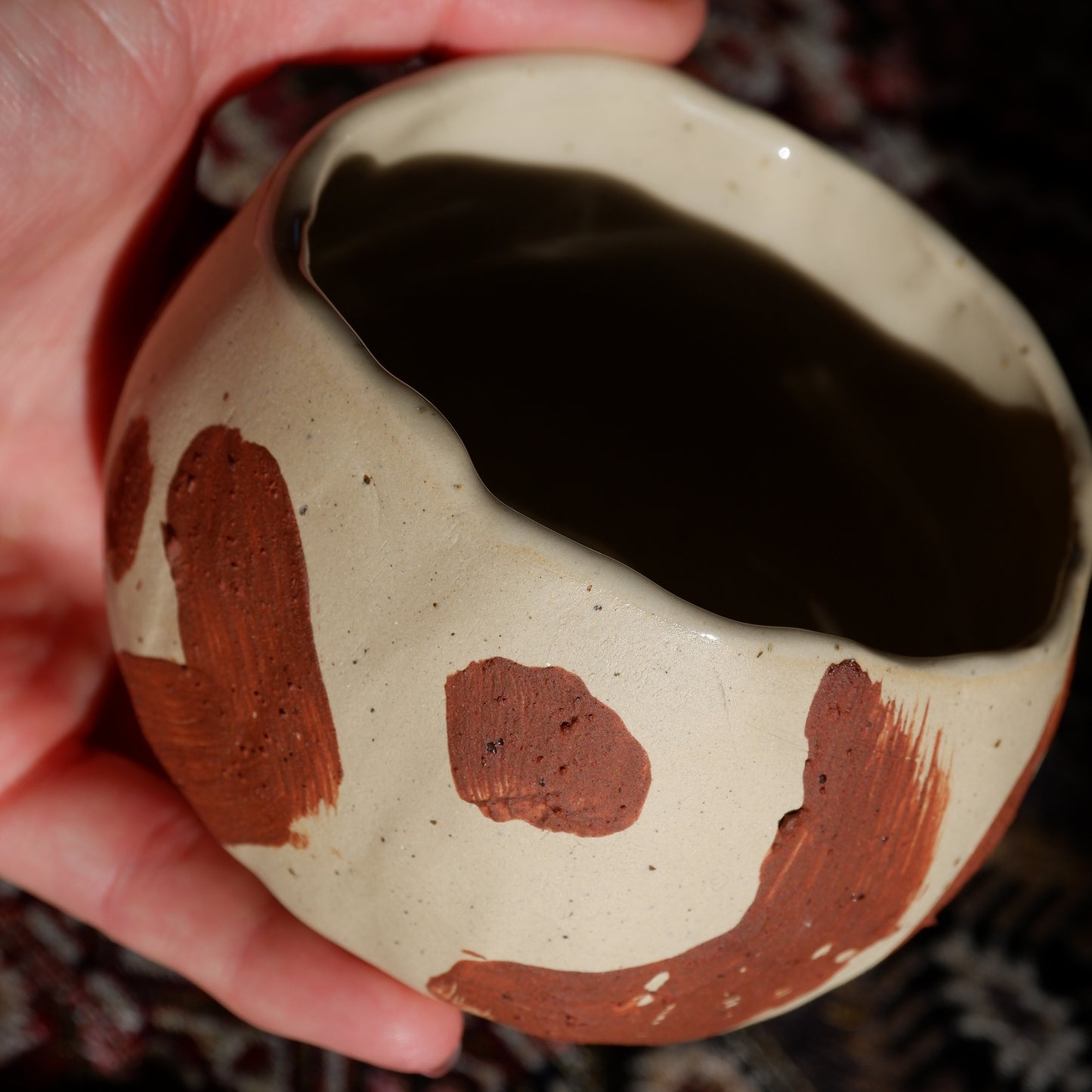 Ceremonial cups with red slip decoration