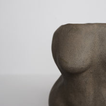 Load image into Gallery viewer, Gray sculptural vase Woman No.2
